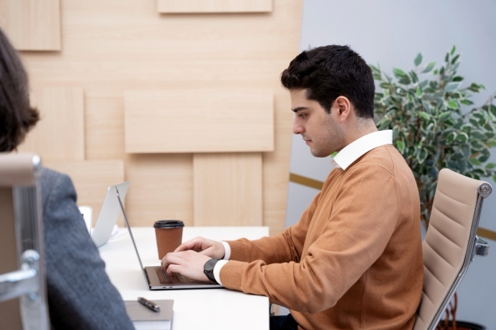 What Are the Best Ways to Find HCA Jobs in Scotland and Across the UK? image